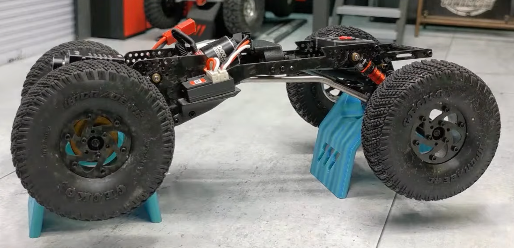 Building the CL Designs Mini Spartan: The Next Evolution of Micro Crawling